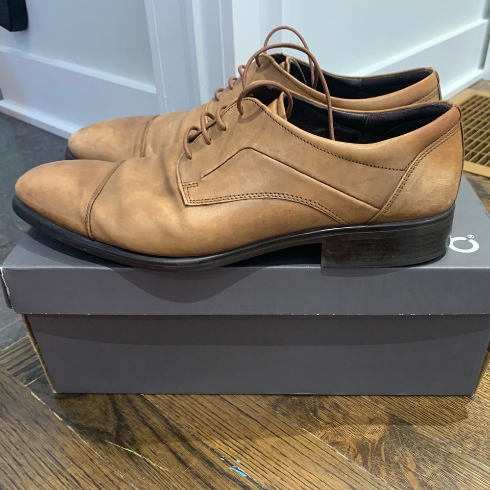 Ecco Men's Tan Leather Dress Shoes